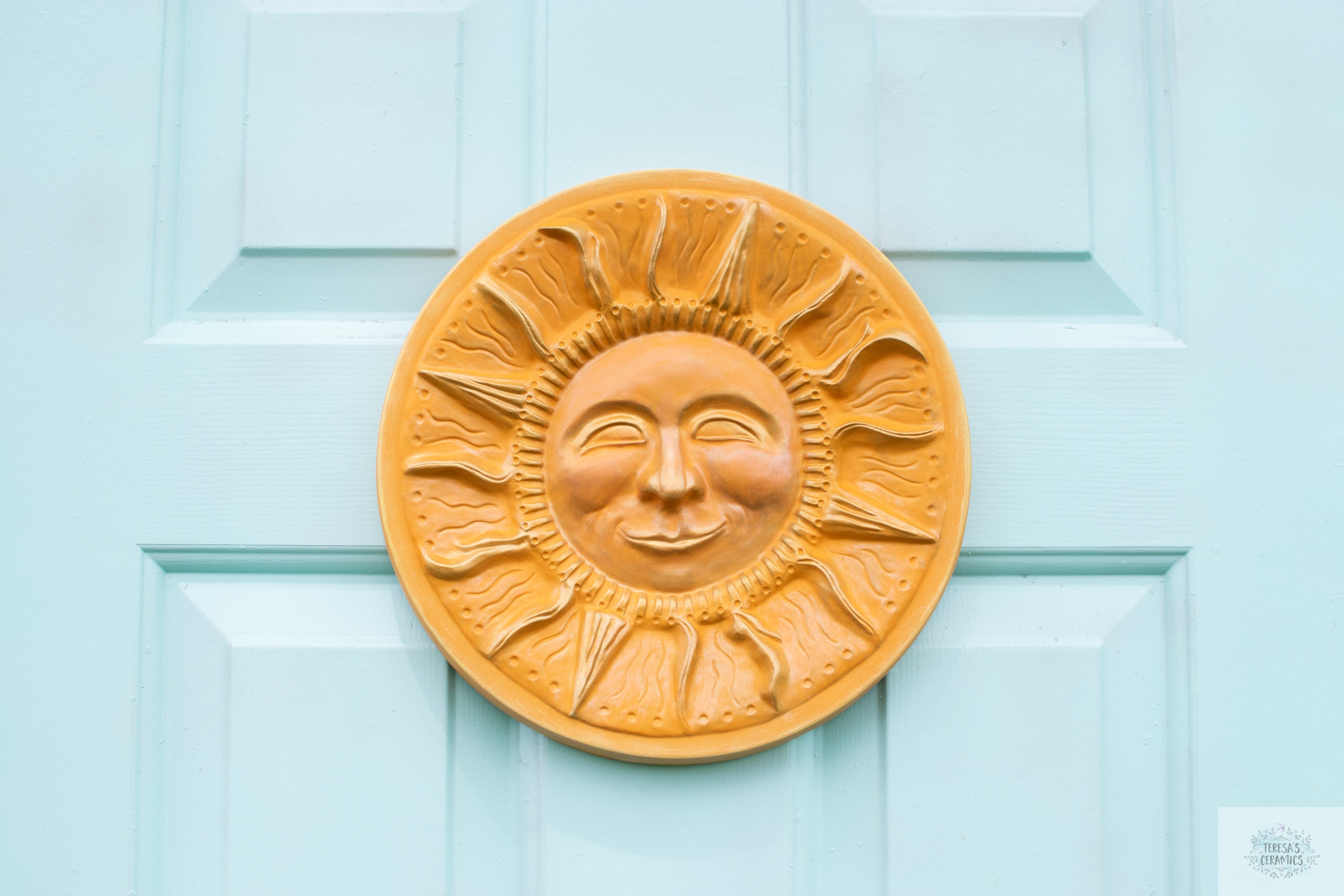 Decorneo Handmade Yellow Brass Sun God Face Single Wall Hook