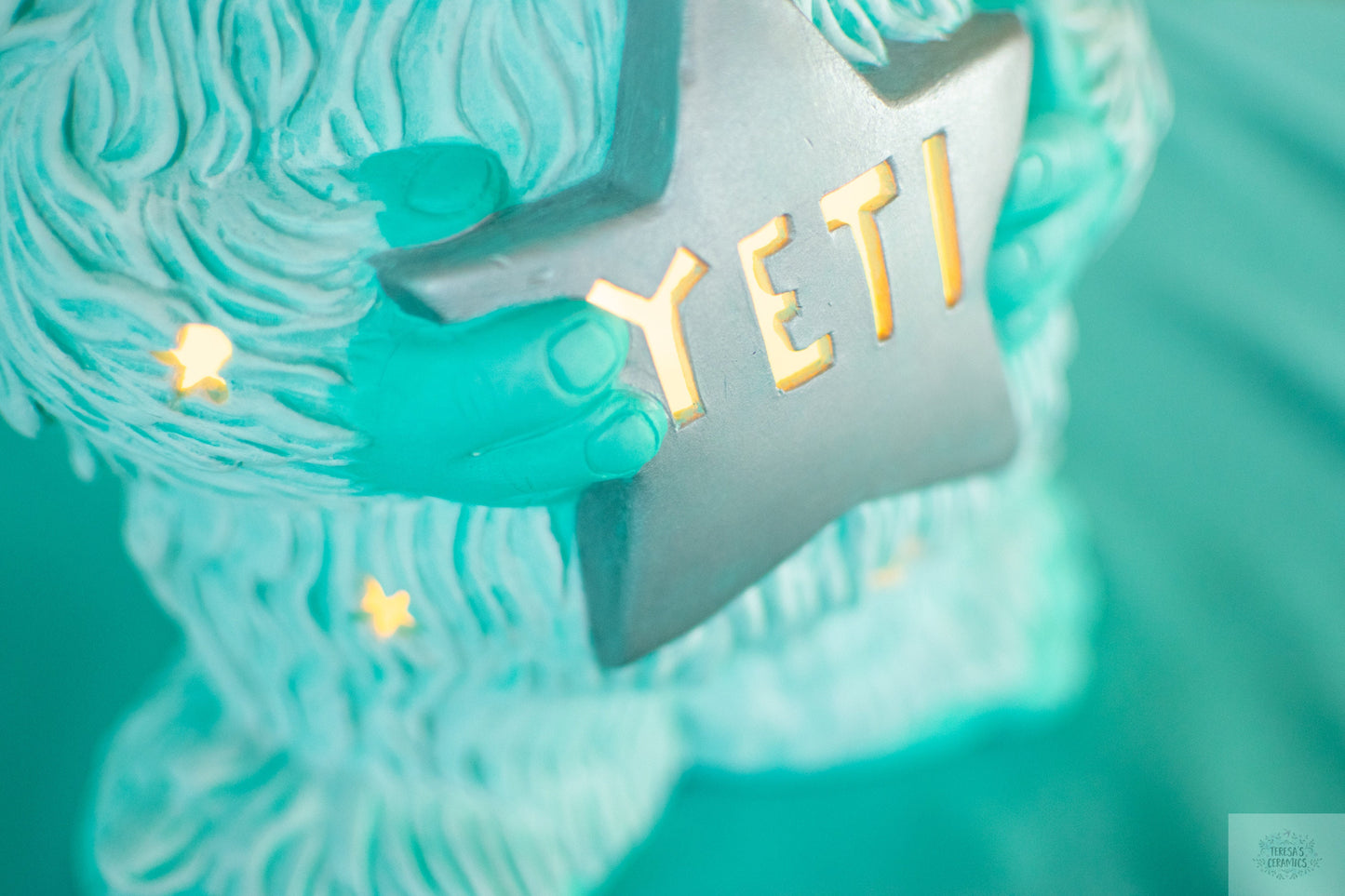 Large Yeti Lamp | Snowy Night Light