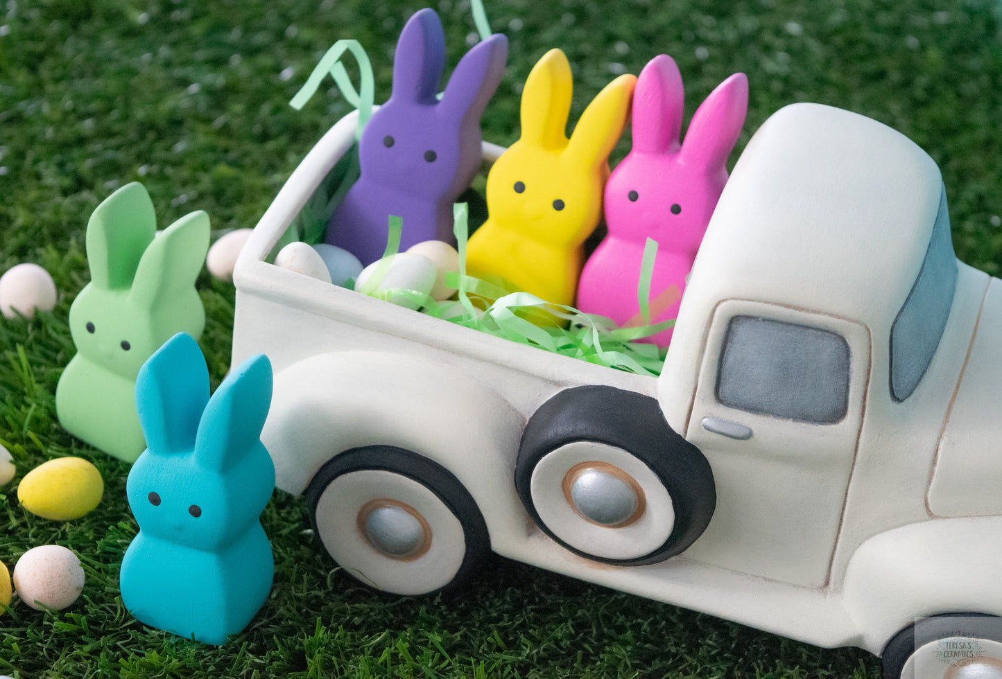 Marshmallow Easter Bunnies | Bunnies In A Pickup | Retro Easter Truck | Rainbow Spring Decor