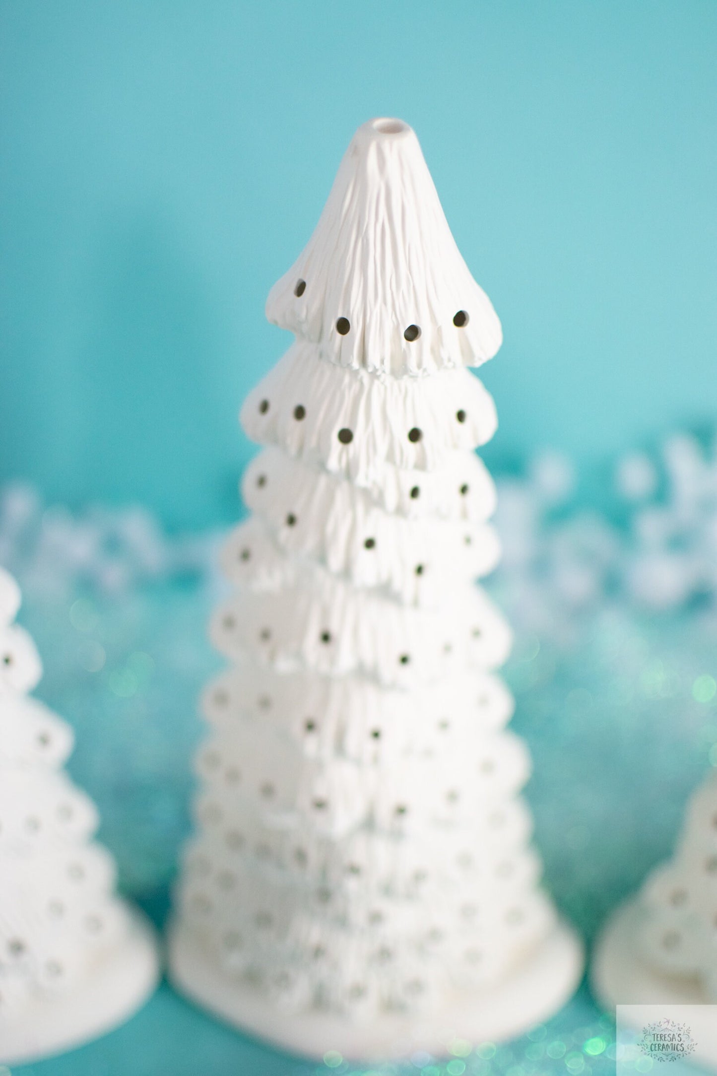 Set of 5 Slim Christmas Trees in bisque - Ready to paint Christmas trees - DIY Project - Painting Project