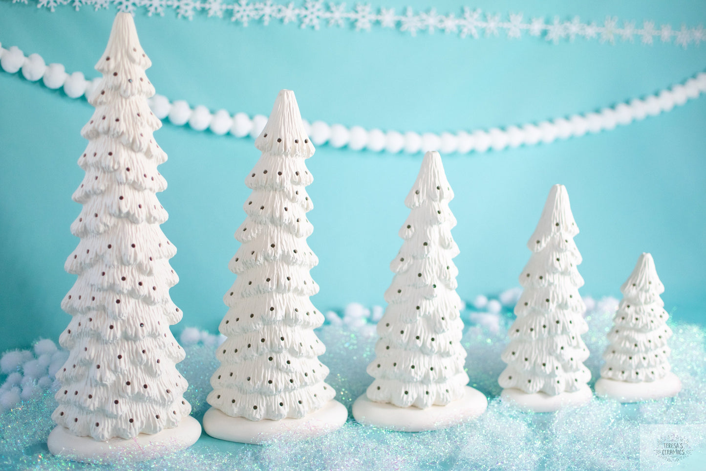 Set of 5 Slim Christmas Trees in bisque - Ready to paint Christmas trees - DIY Project - Painting Project